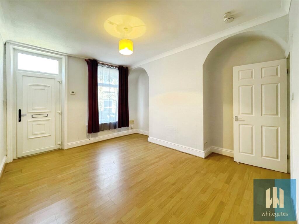 House in Kirklees, Stile Common, Primrose Hill - View 2