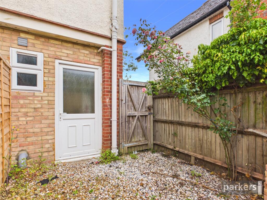 Main image of property: Elm Road, Reading, Berkshire, RG6
