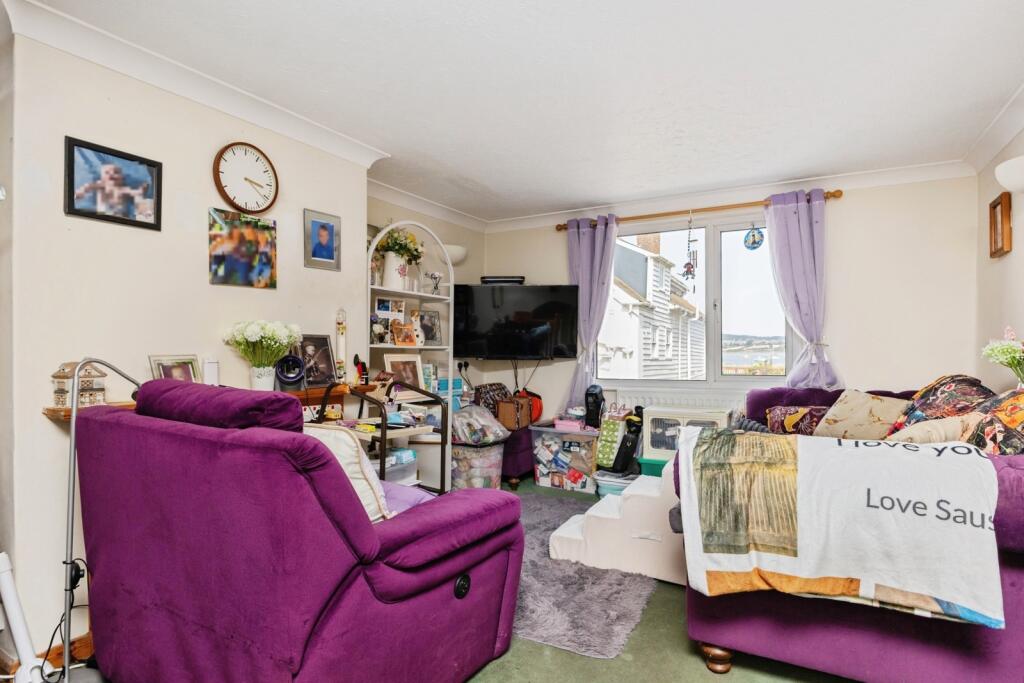 Apartment in Teignbridge, Starcross - More