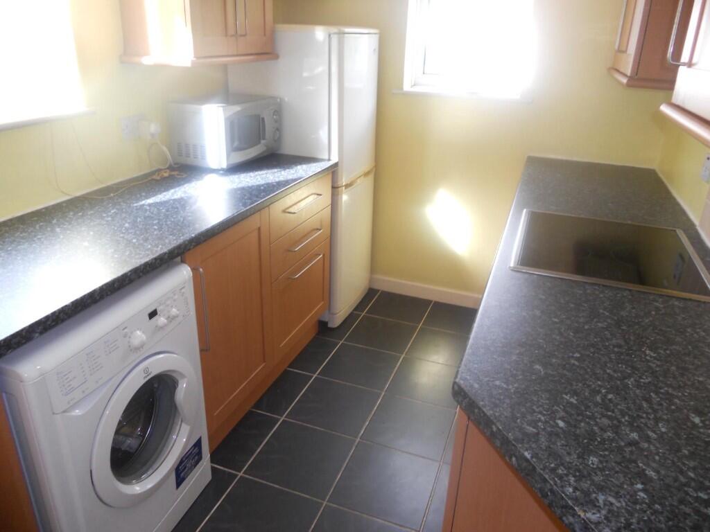 Flat 3, Amber Court, Colindale Avenue, London, NW9 photo 2