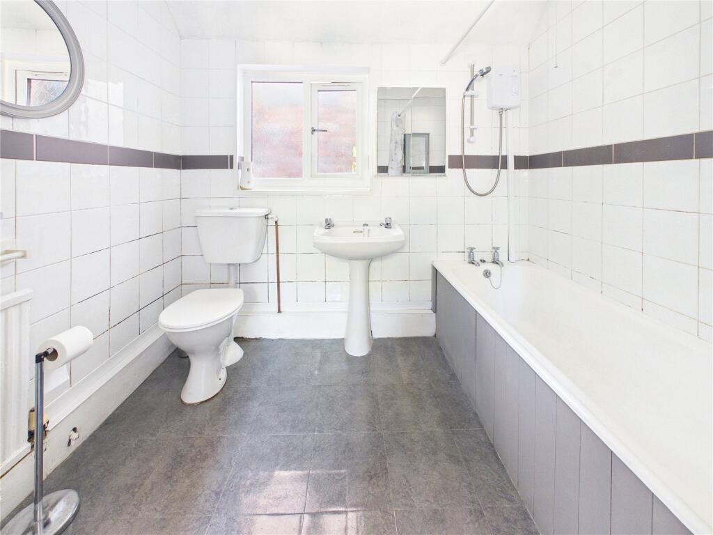 House in Worcester - More
