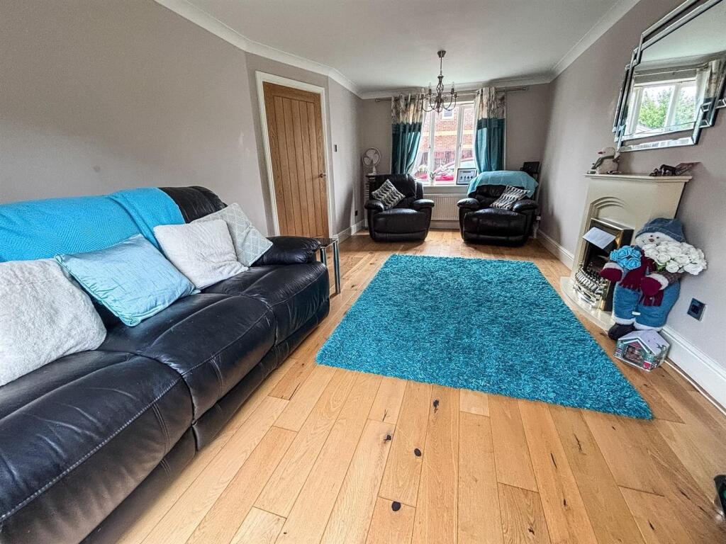 House in Weston-super-Mare, Weston Village - View 2