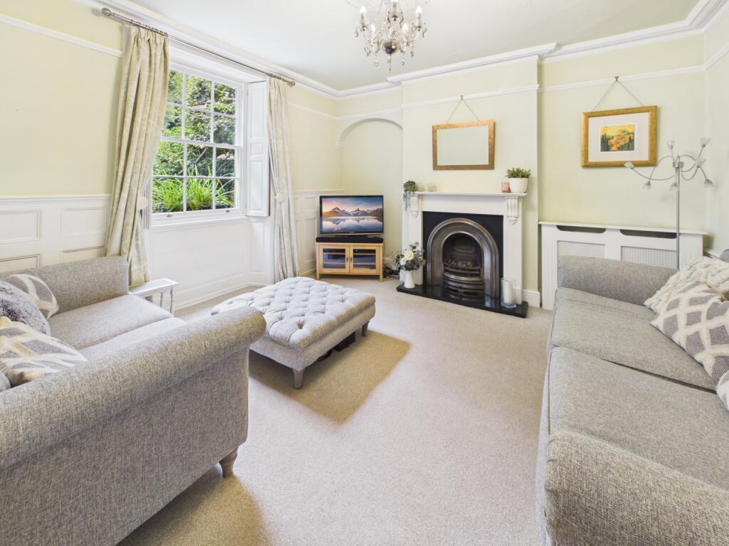 House in North East Derbyshire, Greendale, Dronfield - View 5
