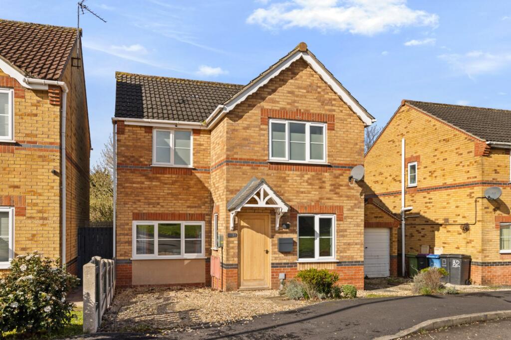 Main image of property: Juniper Way, Gainsborough, Lincolnshire, DN21