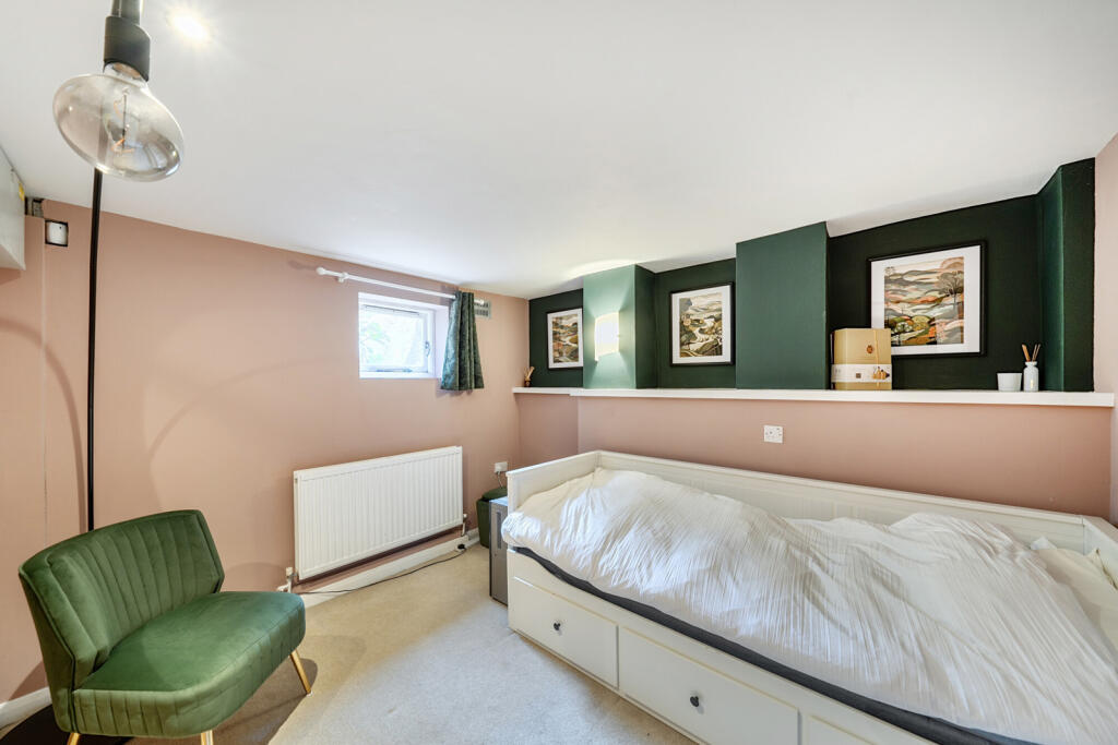 Apartment in London - View 5