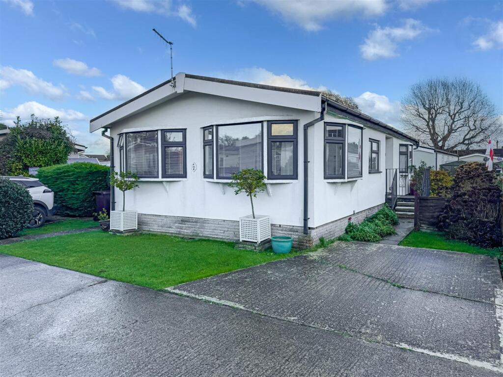 Main image of property: Aldingbourne Park, Hook Lane, Aldingbourne