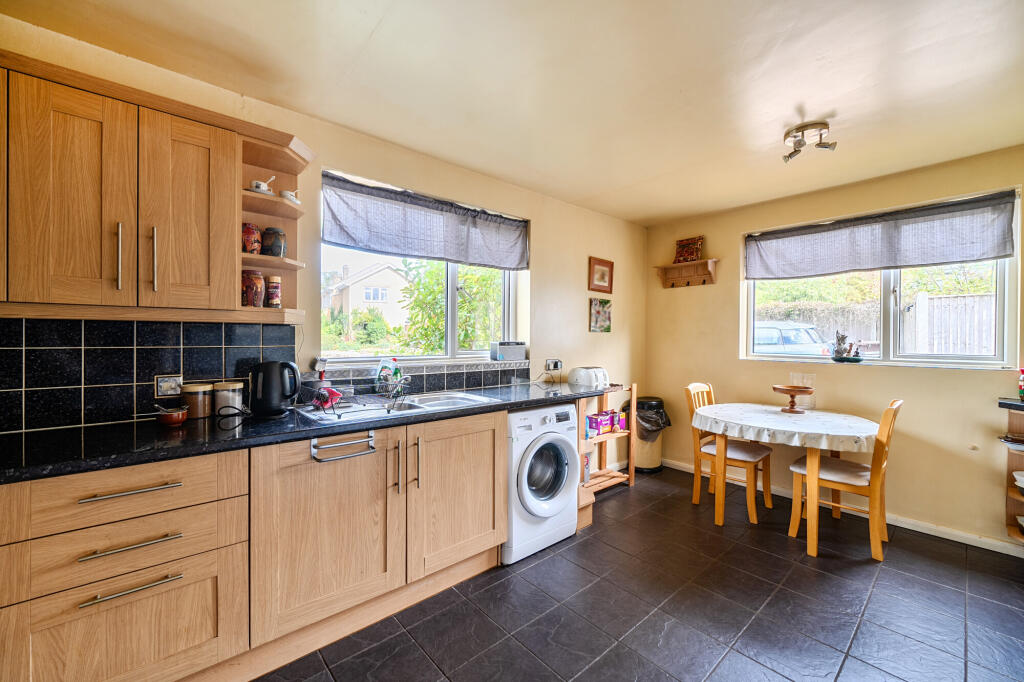 House in Stroud, Bisley-with-Lypiatt - View 4