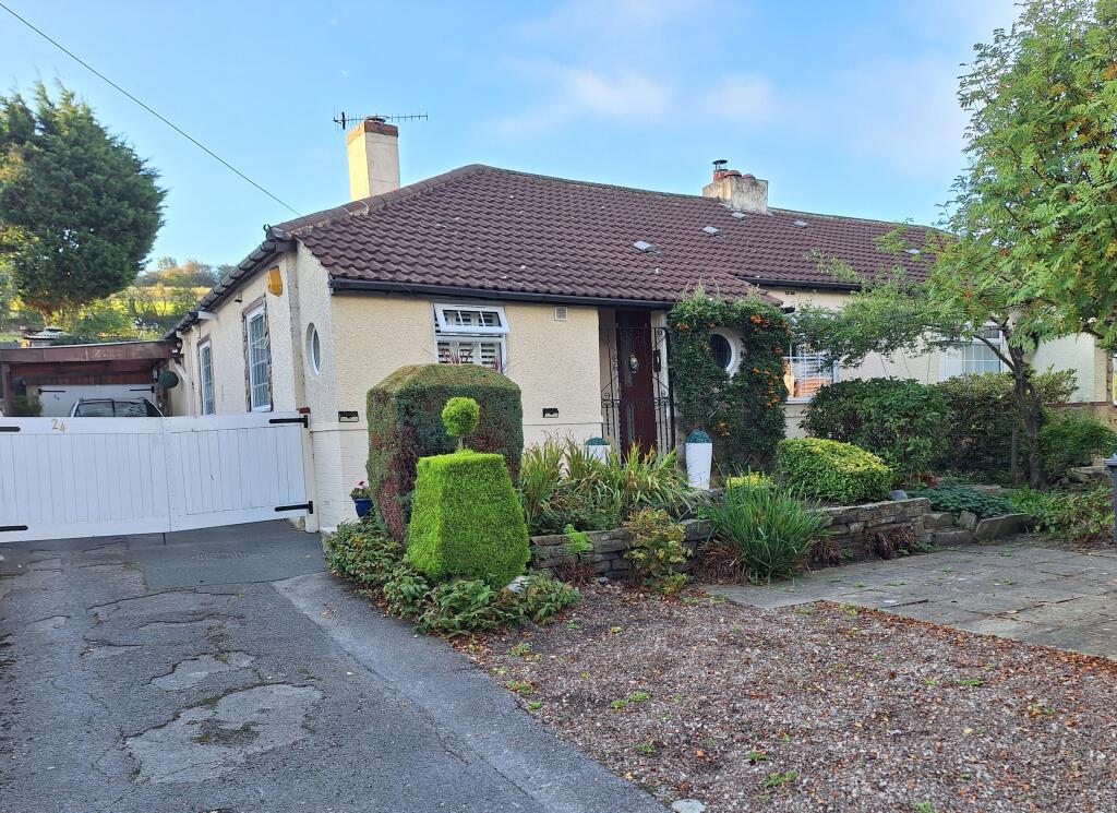 2-bed semi-detached on Crowther Avenue, Pudsey, LS28, £375,000