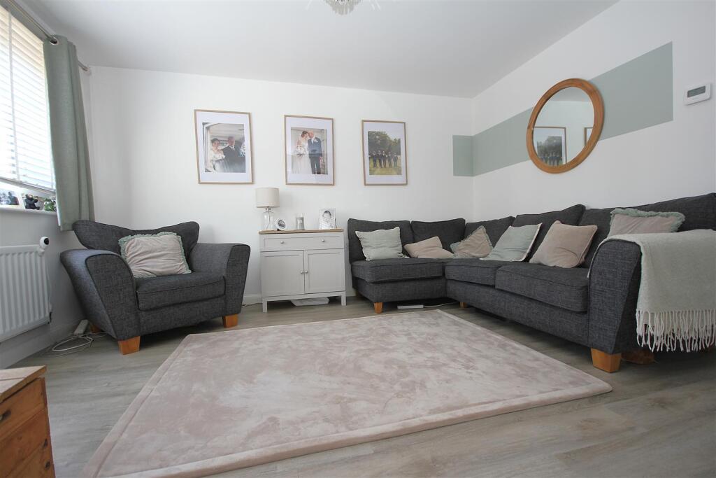 House in Southampton - View 4