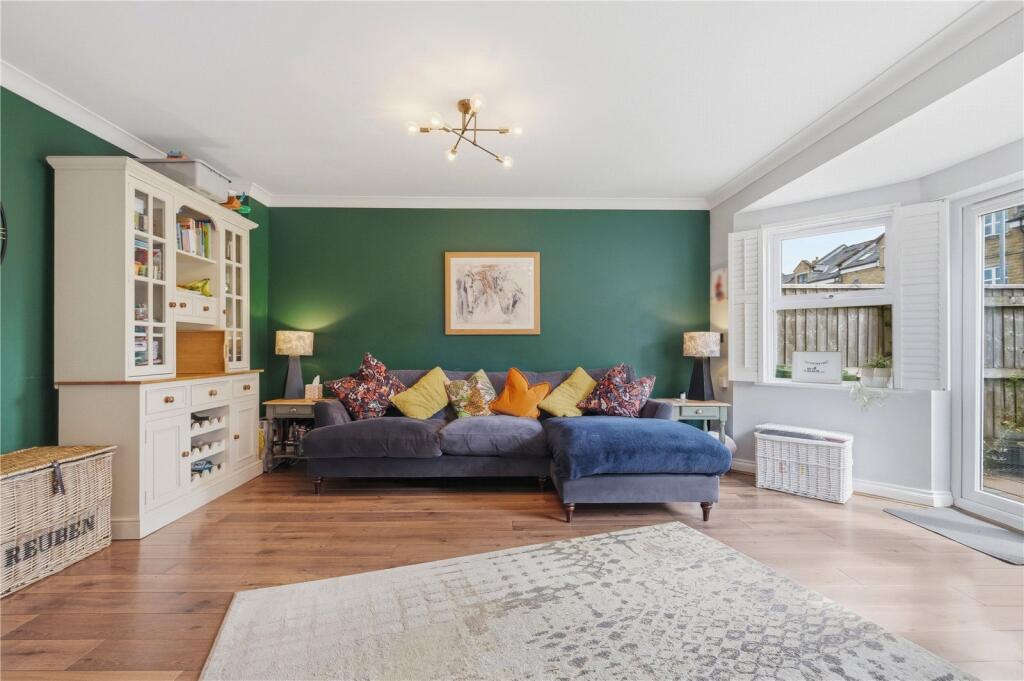 Carr Road, Barnoldswick, Lancashire, BB18 - View 5