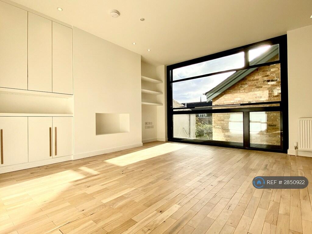 Main image of property: Partridge Road, Cardiff, CF24