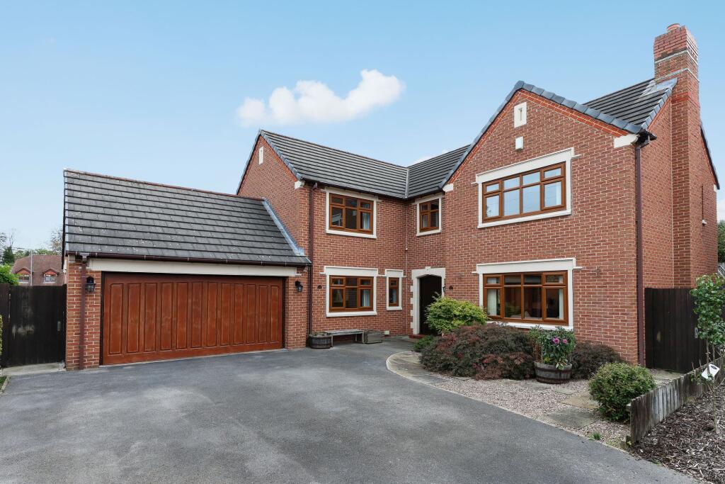 Main image of property: Howcroft Gardens, Wakefield, WF2