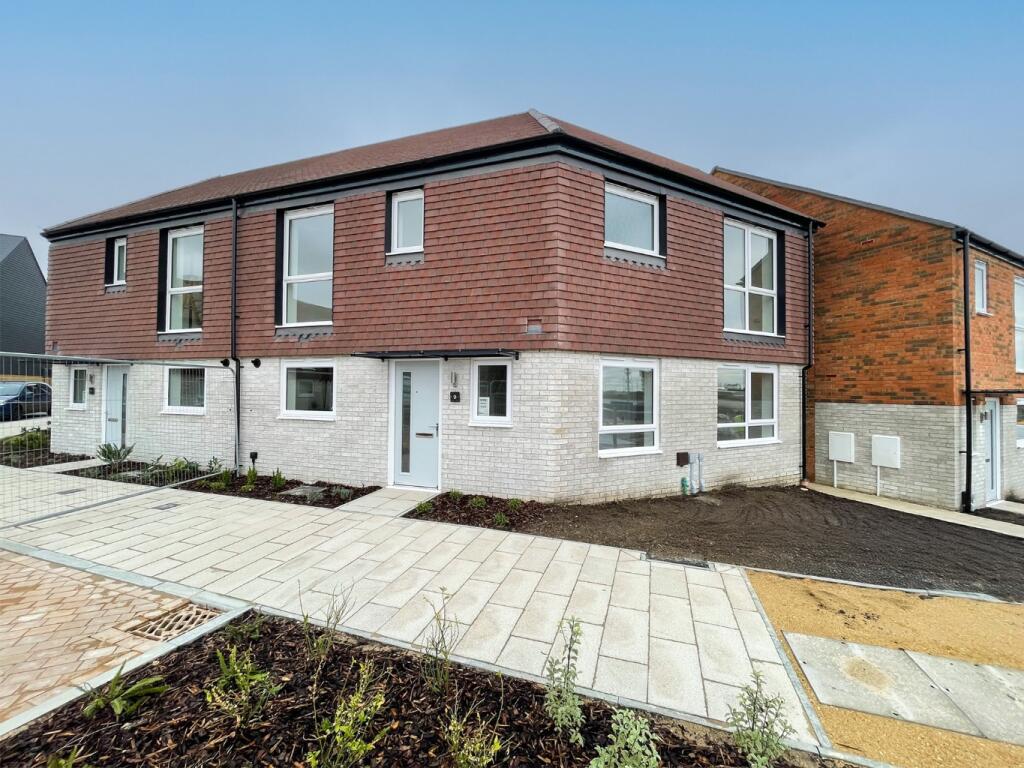Clay Road, Northfleet, Gravesend, Kent, DA11 9HZ – pohled 5