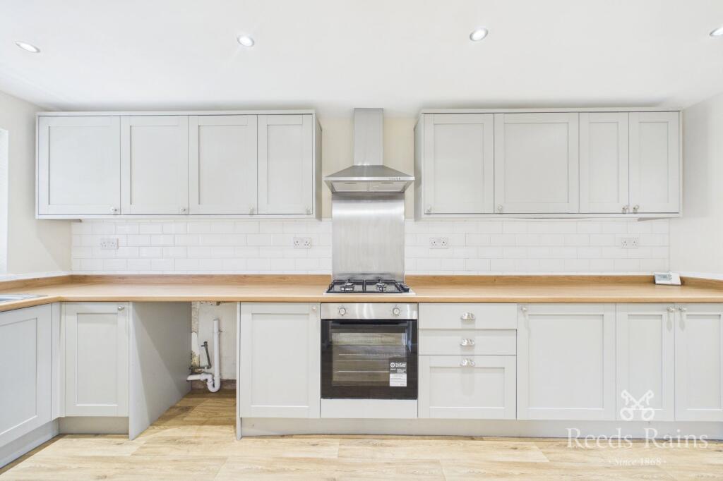 House in Rotherham, Anston - View 3
