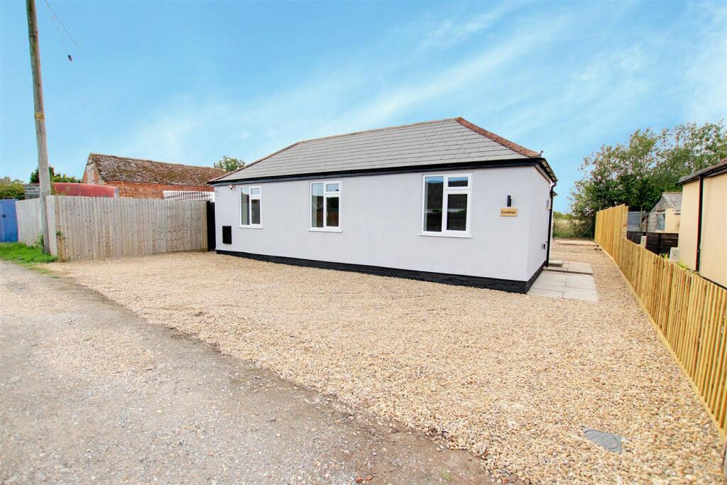 Main image of property: Golf Road, Mablethorpe