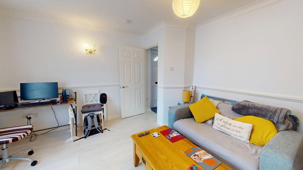 Main image of property: Hopkins Court, Hollow Way, Oxford, Oxfordshire