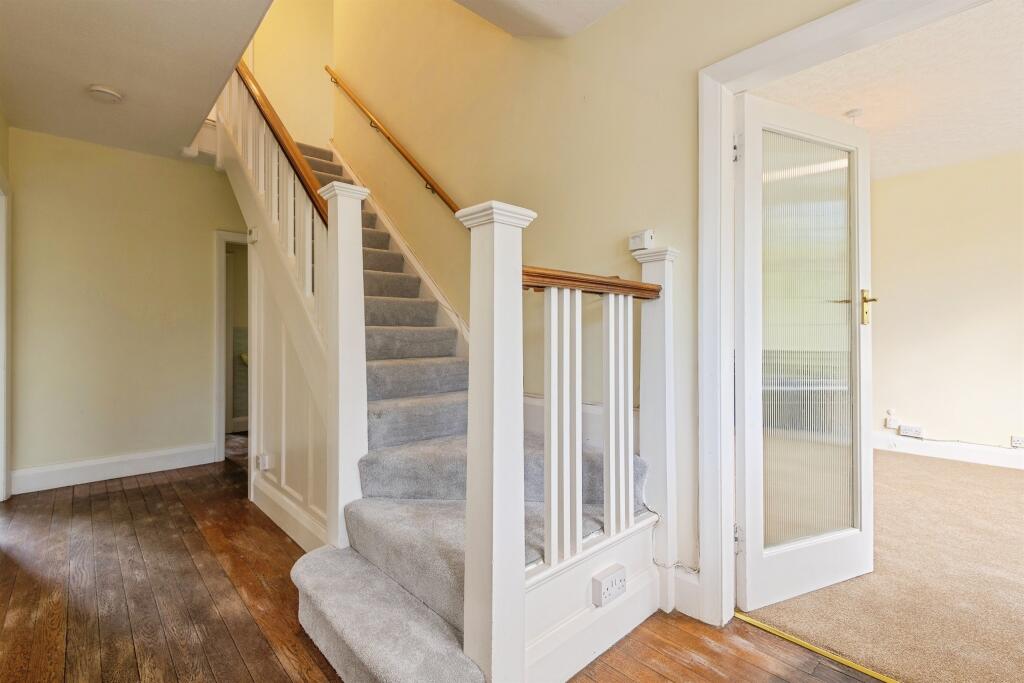 House in Taunton - View 4