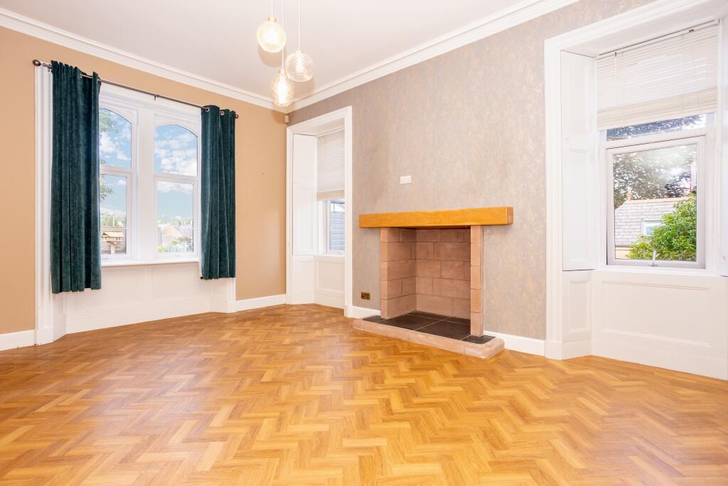 East Morton Street, Thornhill, DG3 photo 3