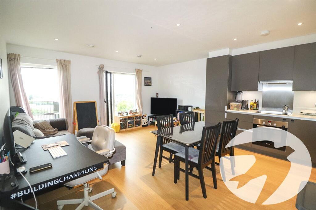Apartment in London - View 5