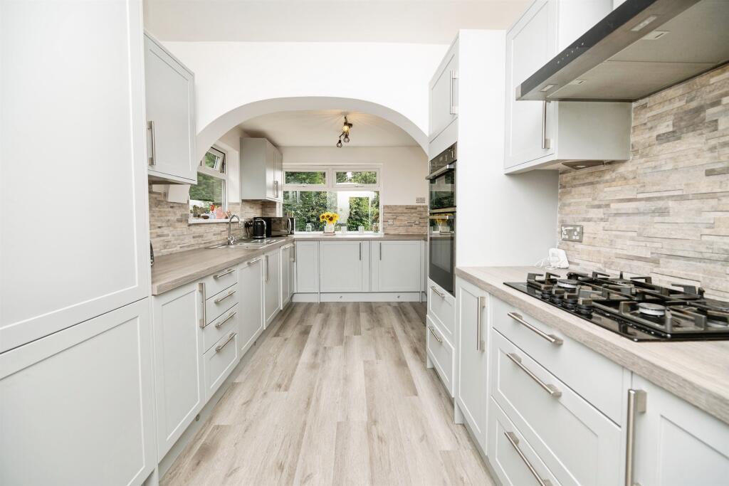 House in Dudley - View 3