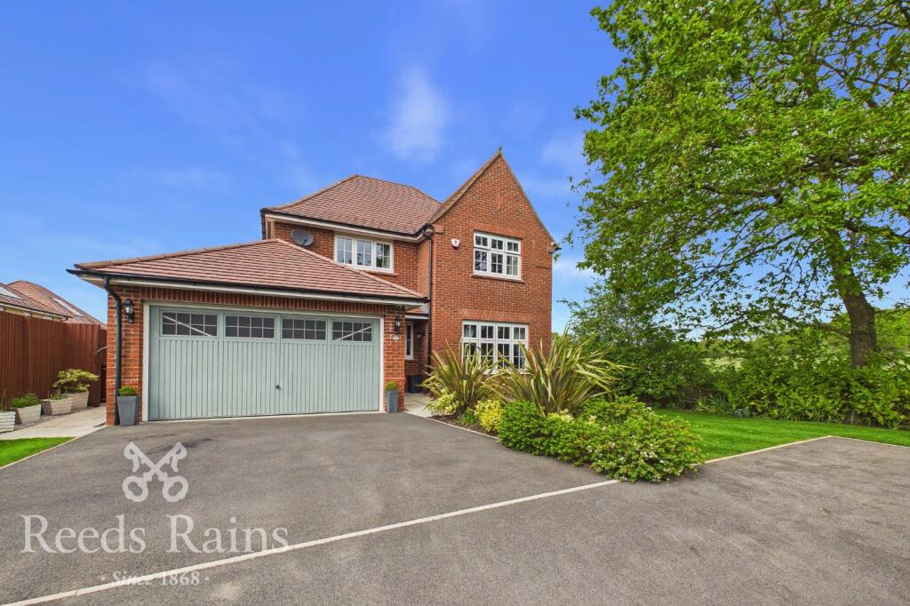 Main image of property: Thetford Drive, Leyland, Lancashire, PR25