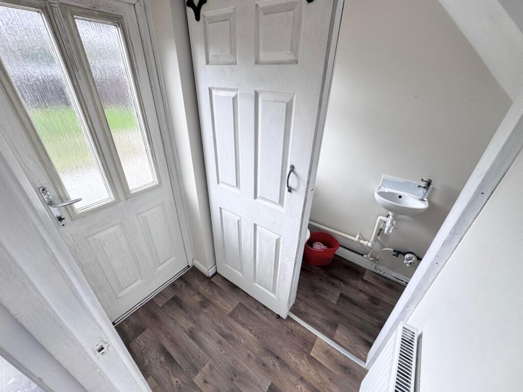 House in Charnwood, Shelthorpe - More