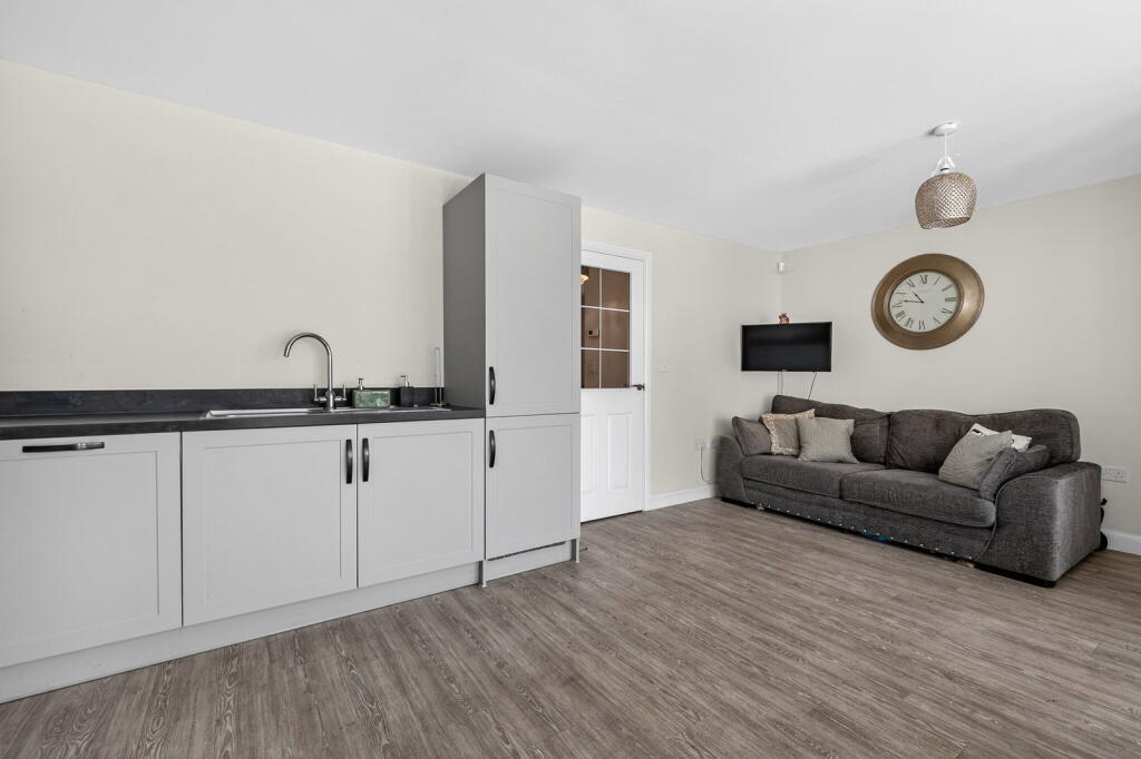 House in Wixams, Bedford - View 5