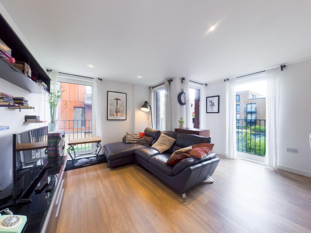 Apartment in London - View 5