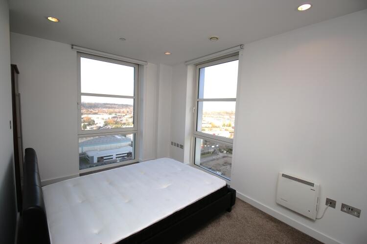 Apartment in Salford, MediaCityUK - View 6