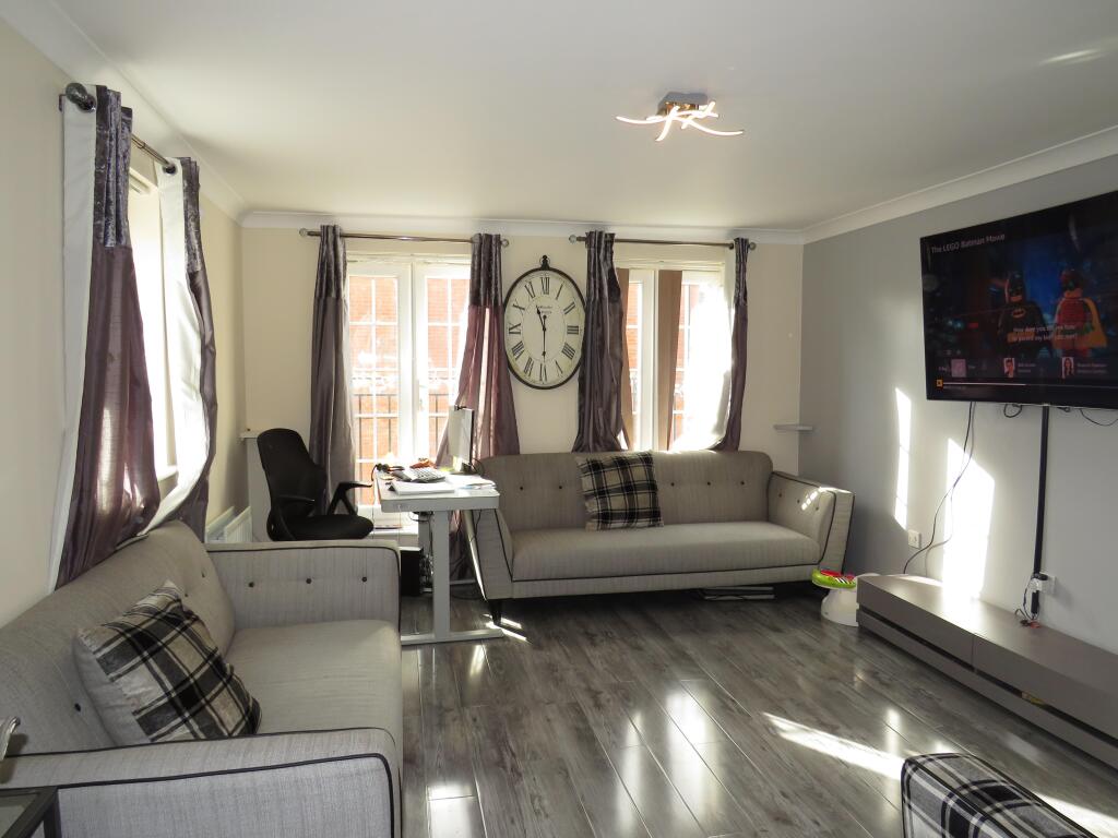House in Stevenage - View 2