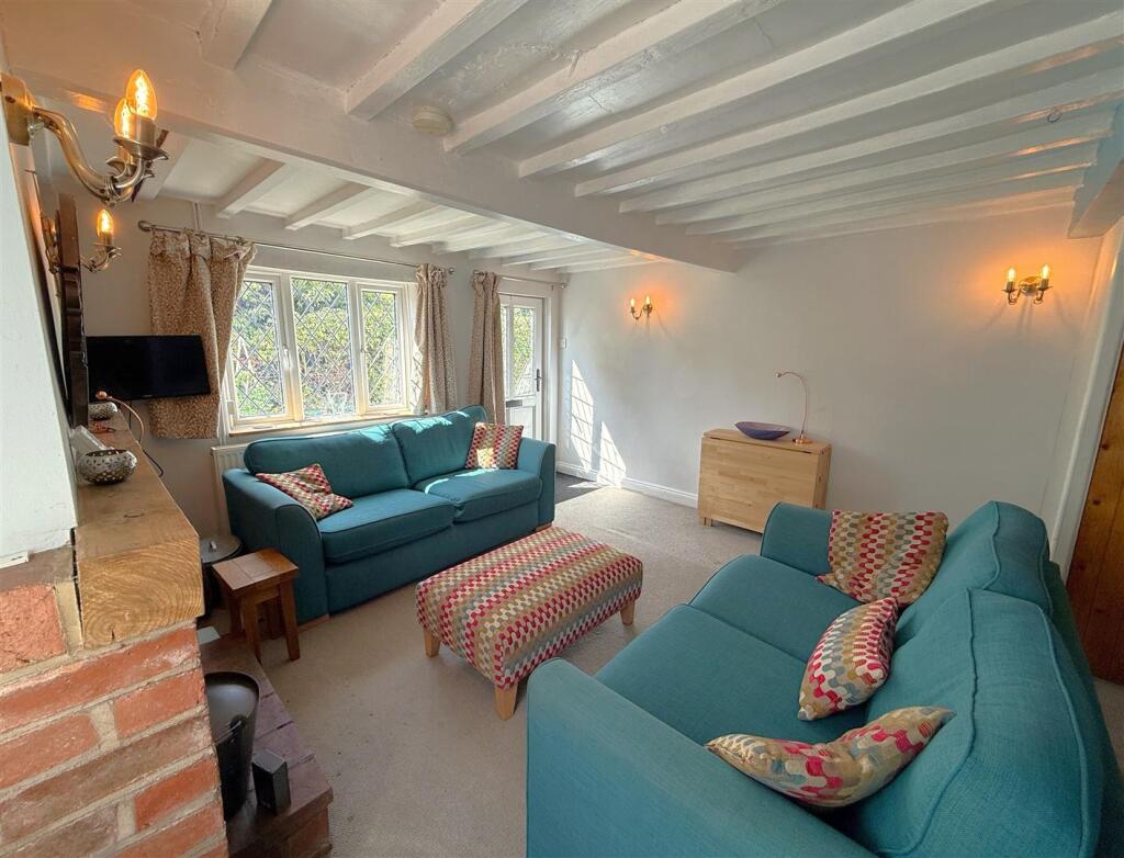 House in Nottingham - View 5