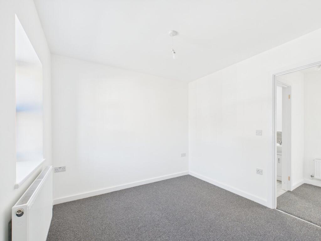 Railway Road, Downham Market, PE38 photo 4