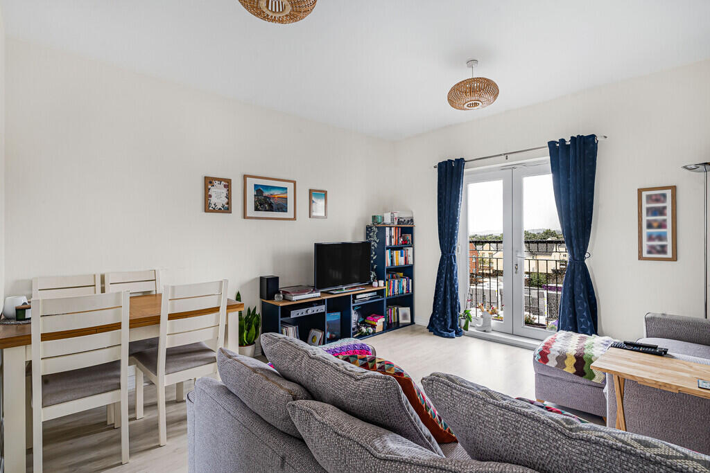 Apartment in Exeter - View 2
