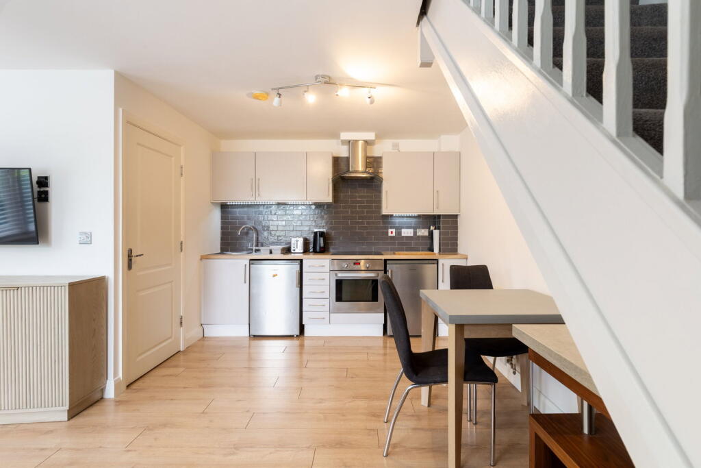 House in Leeds - View 4