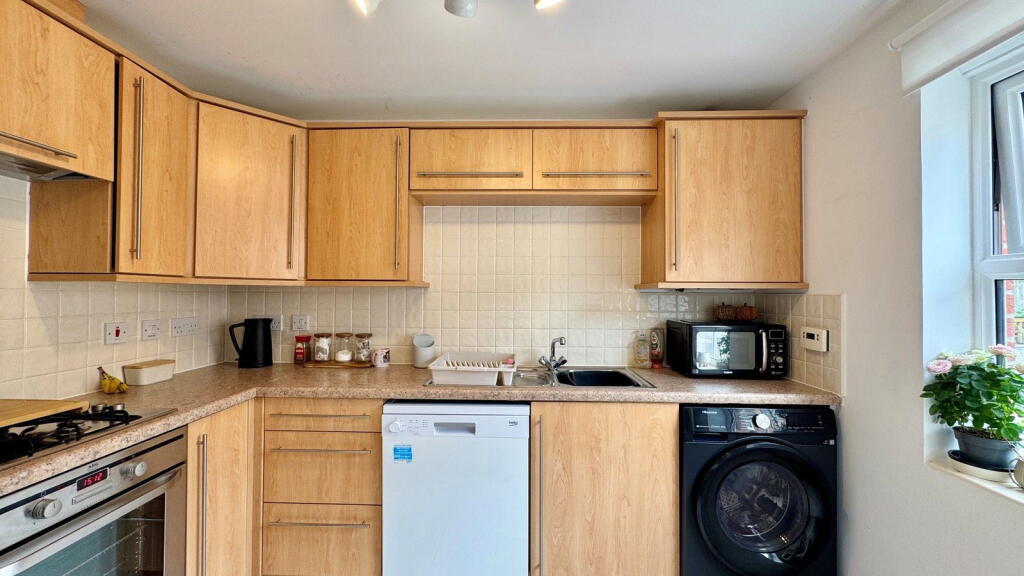 House in Reading - View 2