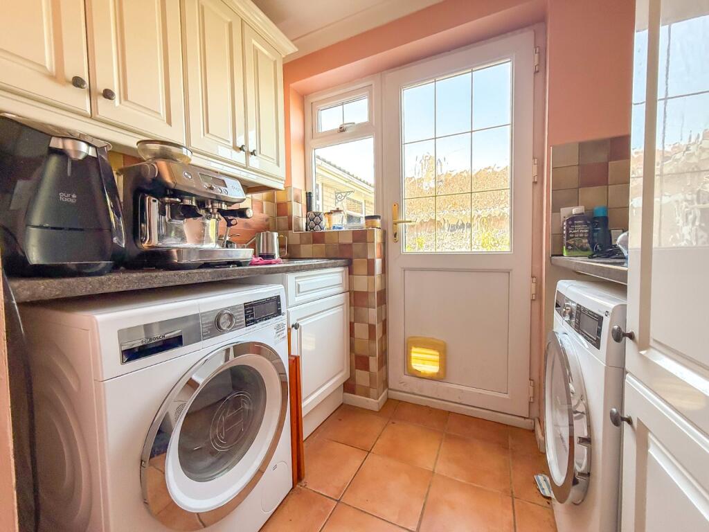 Shipham Close, Nailsea, North Somerset, BS48 - View 5