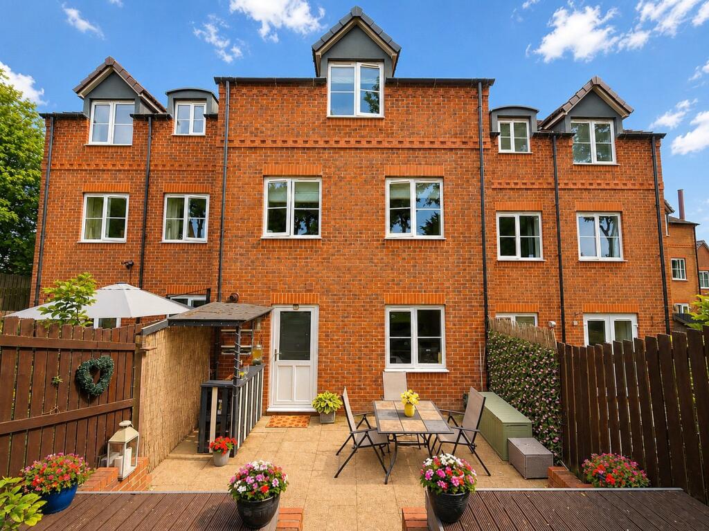 Main image of property: Clifford Way, Kippax, Leeds, LS25