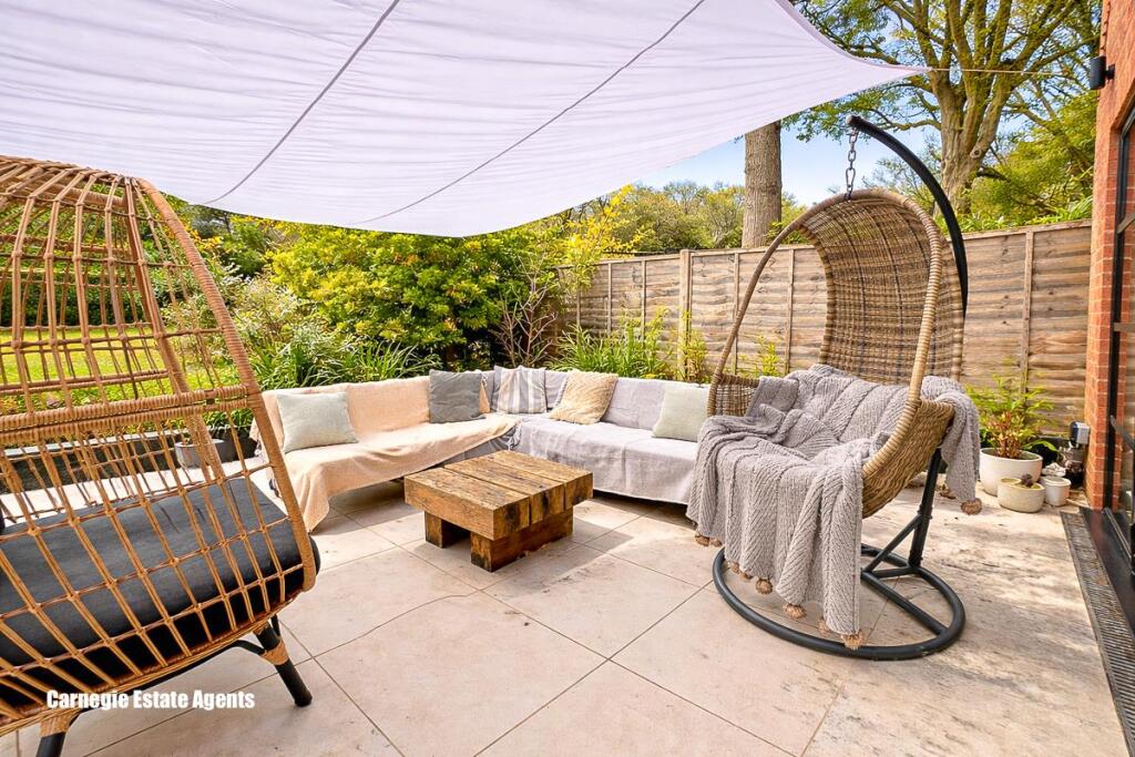 Additional image 19 of Roundwood Drive, Welwyn Garden City