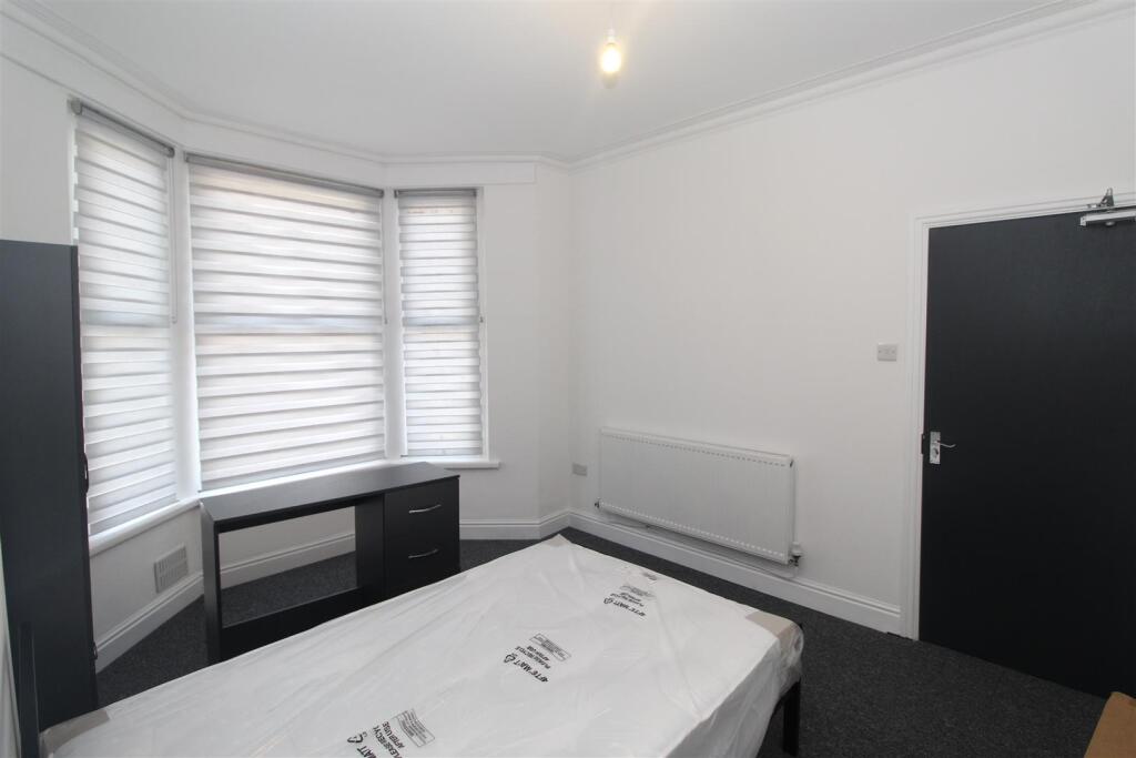 House in Cardiff - View 3