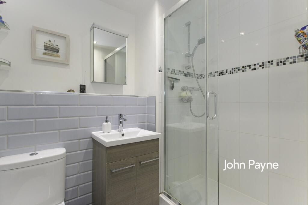 Apartment in London - View 3