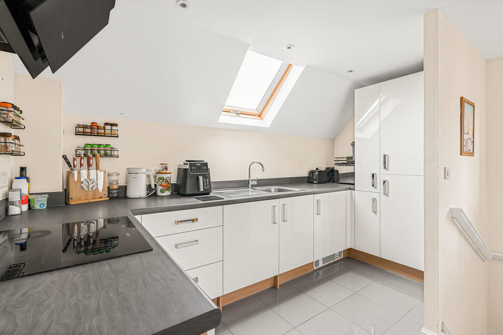 House in Exeter, Cranbrook - View 4