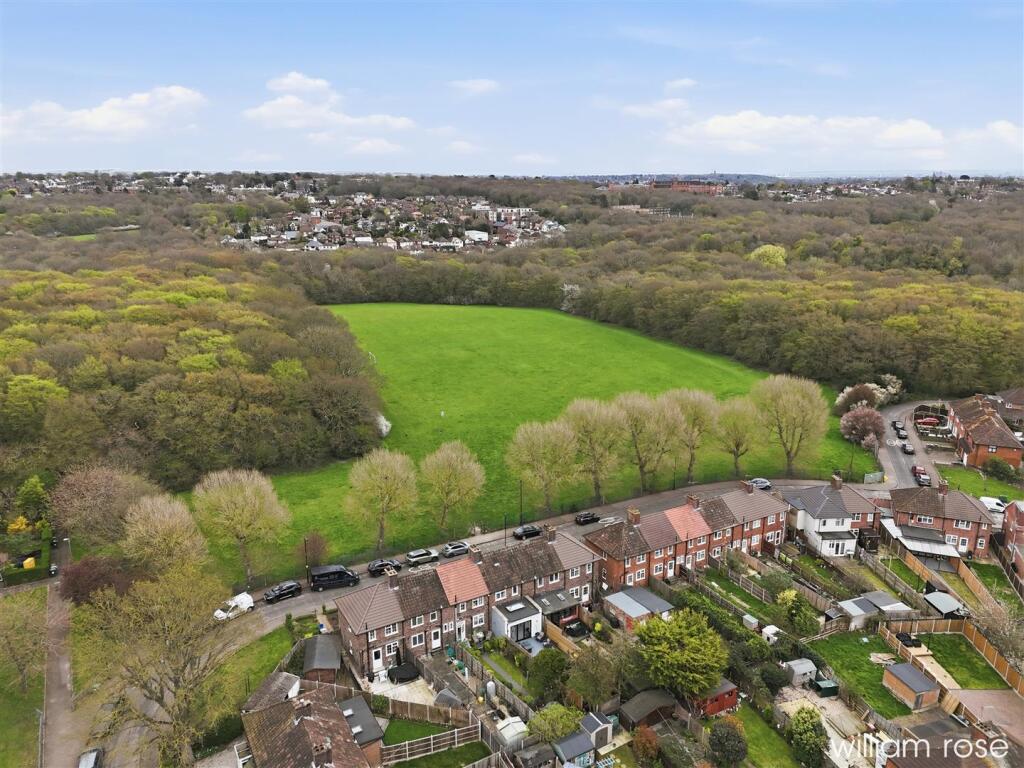 Bluehouse Road, Chingford - View 3