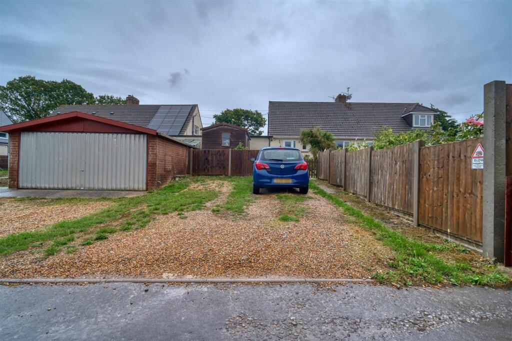 House in Dorchester - View 5