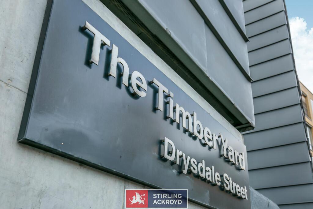 S25C2435.jpg