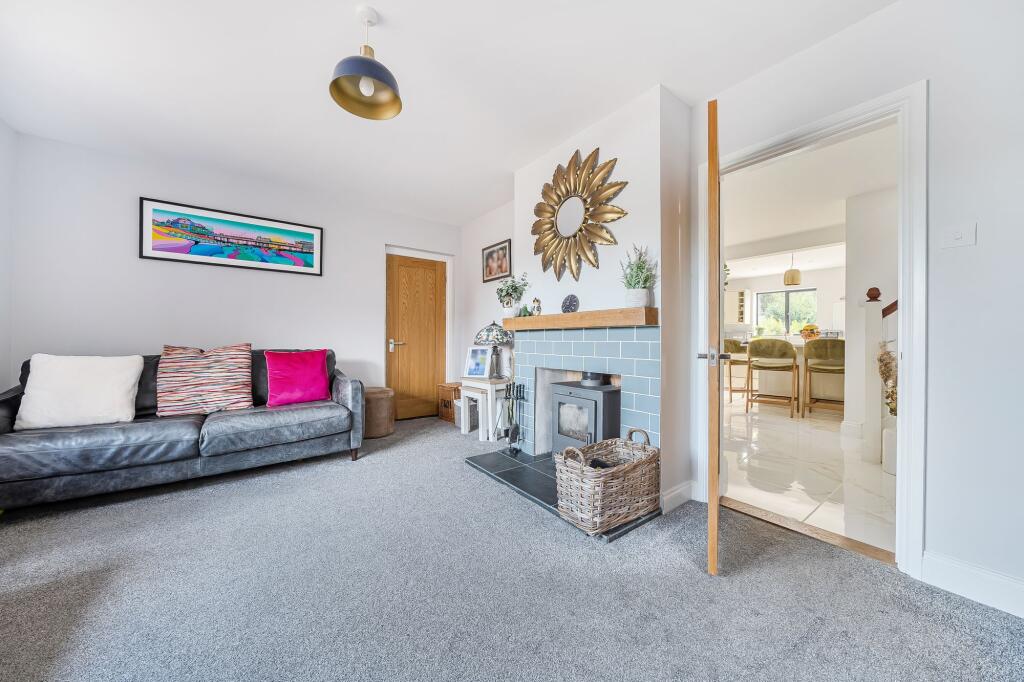 House in Horsham, Storrington and Sullington - View 3
