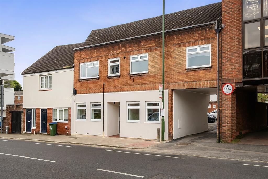 Main image of property: Springfield Road, Horsham, RH12