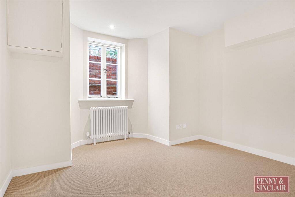 House in Oxford, Walton Manor, North Oxford - More