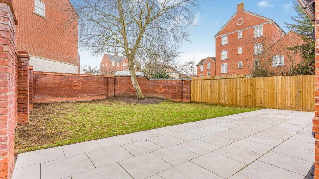 Additional image 42 of Wharf Farm, Dickens Heath Road