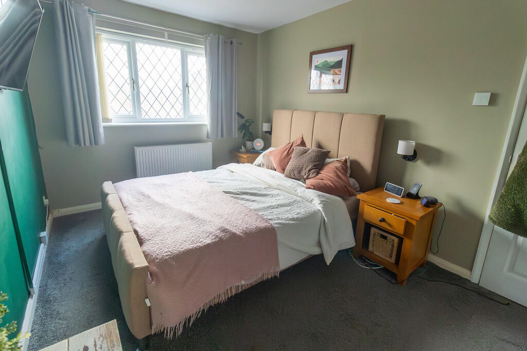 Additional image 10 of Buckingham Crescent, Bradford, BD14 6EJ