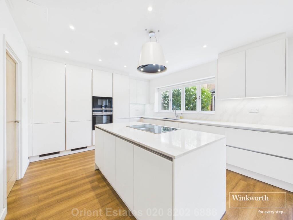 House in London - View 5